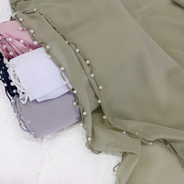 Fashionable Chiffon Hijab Wholesale With Pearl Wave Edge Decoration - Image 3