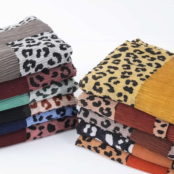 Retro leopard print crinkle headscarf, cotton scarf, light spring and summer style - Image 4