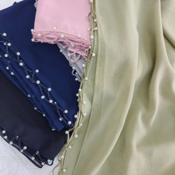 Fashionable Chiffon Hijab Wholesale With Pearl Wave Edge Decoration - Image 4