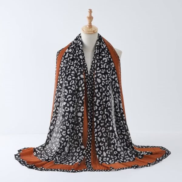 Retro leopard print crinkle headscarf, cotton scarf, light spring and summer style - Image 2